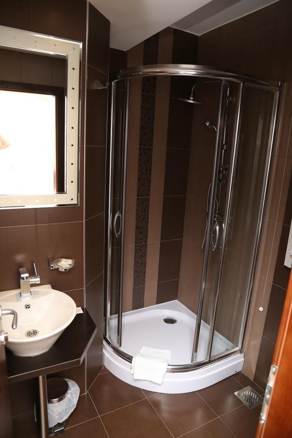 B&B Park Sremcica Екстериор снимка