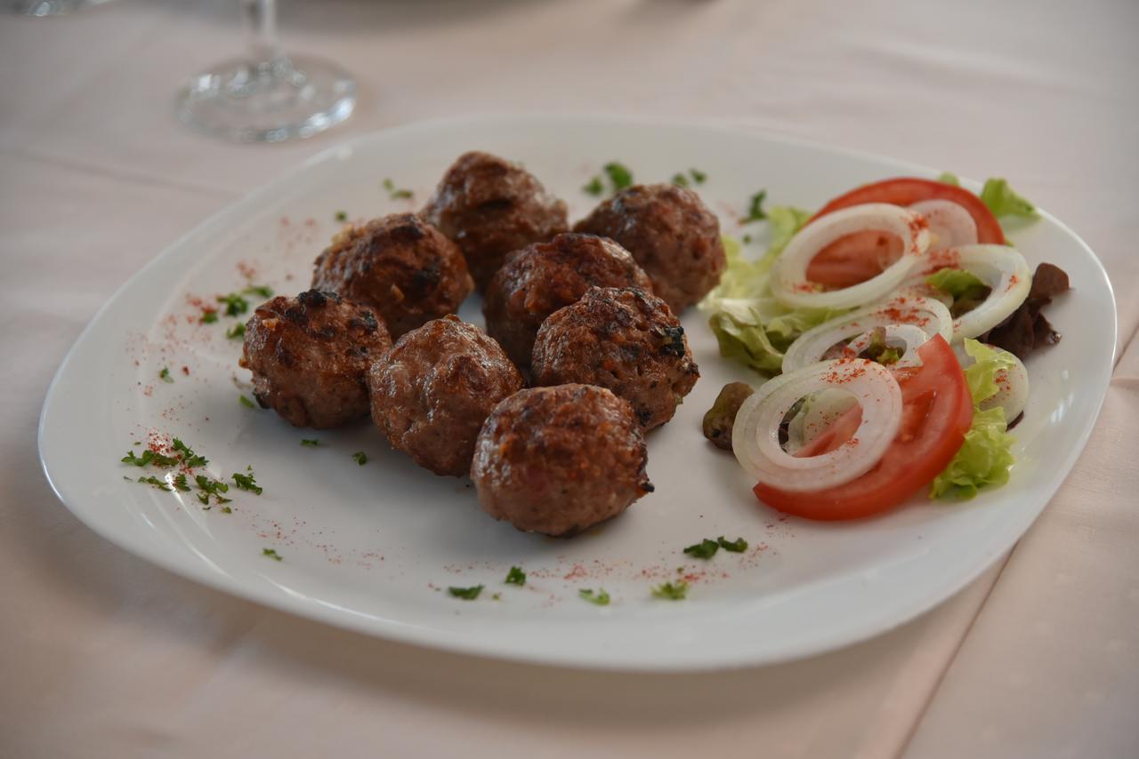 B&B Park Sremcica Екстериор снимка